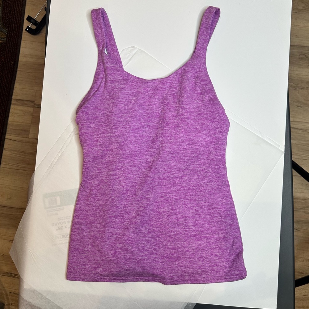 ALO Electric Violet Tank. Sz S. Shelf bra, slots for pad inserts. Like new!